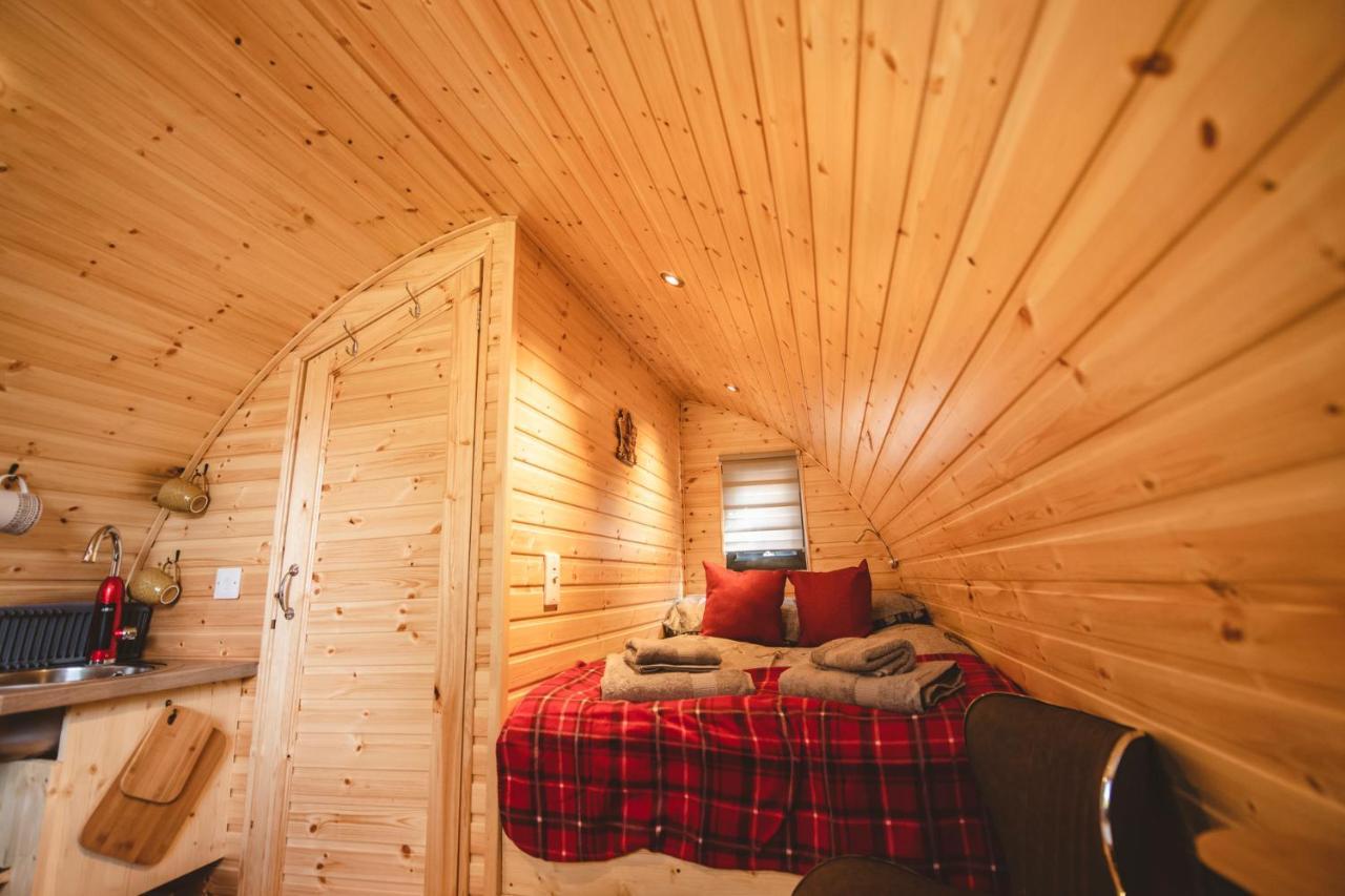 Highland & Transylvania Glamping Pods Roybridge Kültér fotó