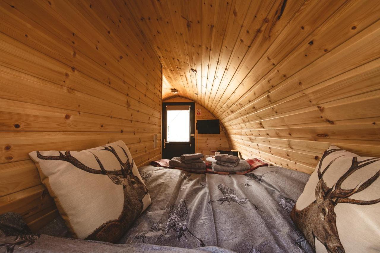 Highland & Transylvania Glamping Pods Roybridge Kültér fotó
