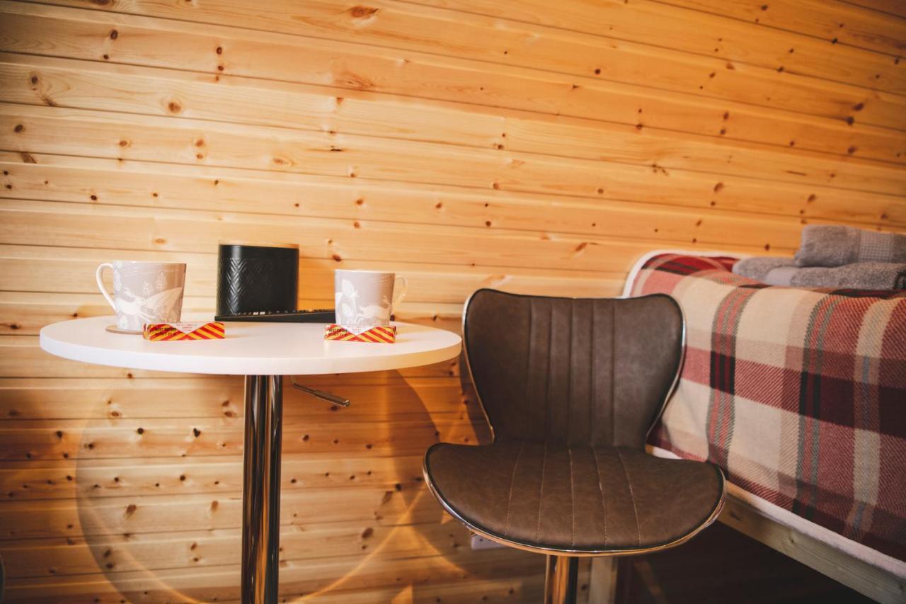 Highland & Transylvania Glamping Pods Roybridge Kültér fotó